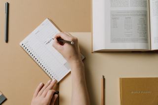 Devis de ménage à domicile : mentions utiles